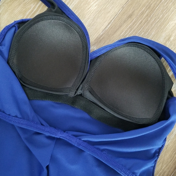 Miraclesuit One Piece Swimsuit Oceanus NWT Purple Molded Cups Crisscross Ruching - Picture 8 of 11